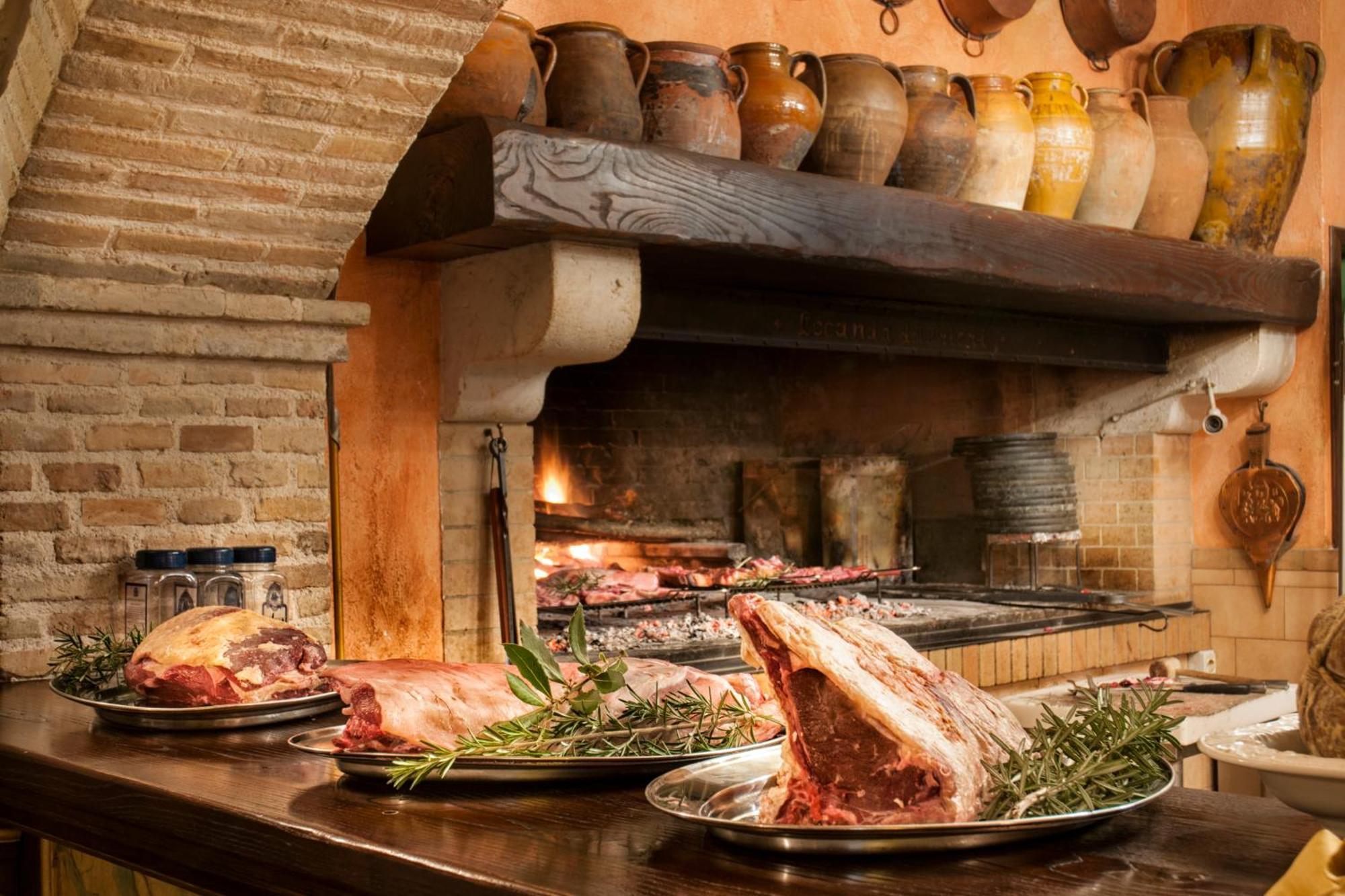 Le Gole Ristorante & Resort Челано Екстериор снимка