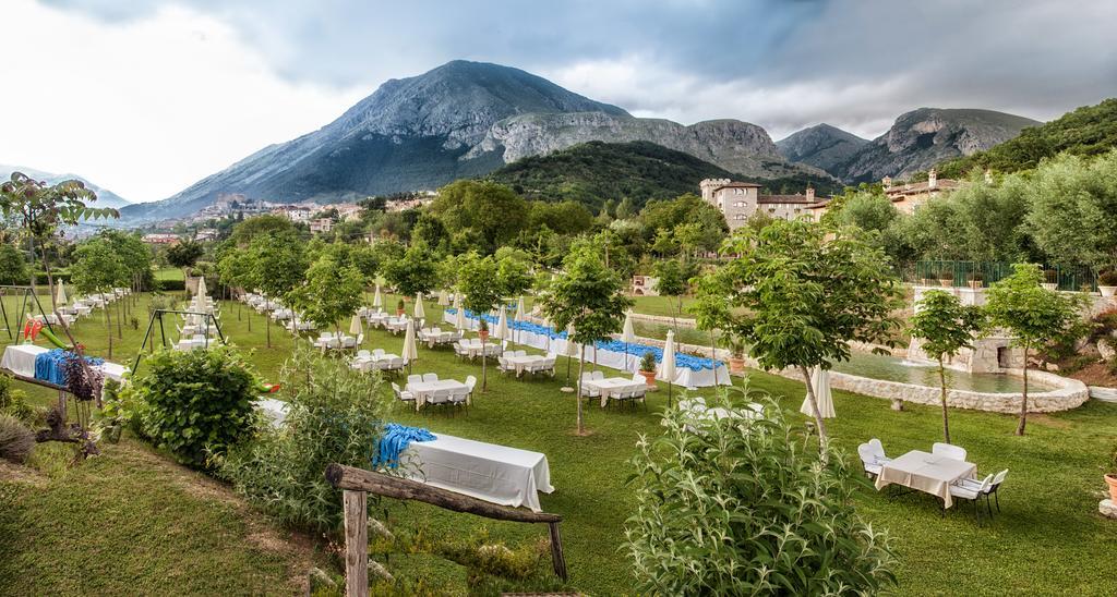 Le Gole Ristorante & Resort Челано Екстериор снимка