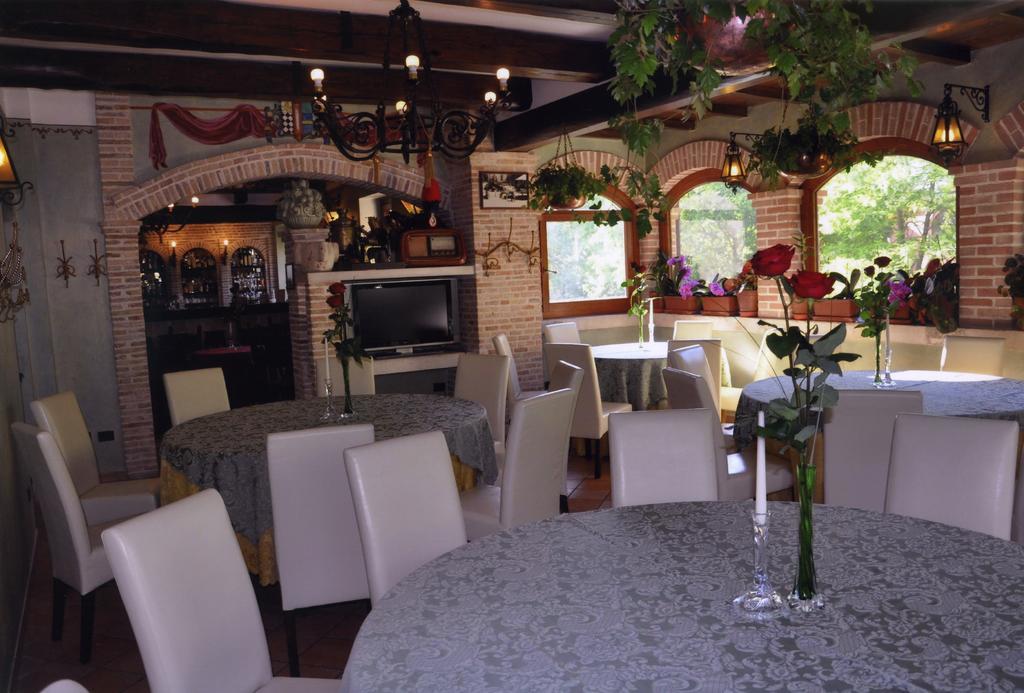 Le Gole Ristorante & Resort Челано Екстериор снимка